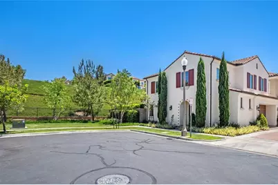 100 Della, Irvine, CA 92602 - Photo 38