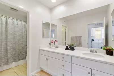 111 Bumblebee, Irvine, CA 92618 - Photo 28