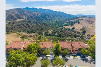 19076 Canyon Terrace Drive, Lake Forest, CA 92679 - Photo 24