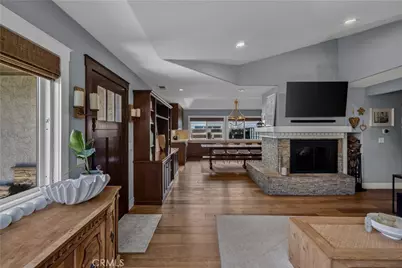 139 W Avenida Cornelio, San Clemente, CA 92672 - Photo 2