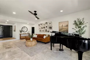 21052 Amberwick Ln, Huntington Beach, CA 92646 - Photo 4