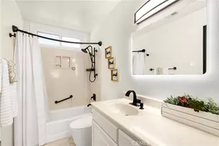 21052 Amberwick Ln, Huntington Beach, CA 92646 - Photo 20