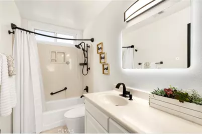 21052 Amberwick Lane, Huntington Beach, CA 92646 - Photo 18