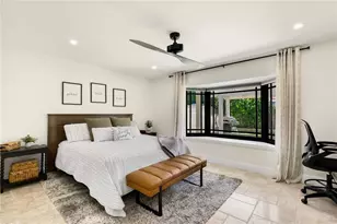 21052 Amberwick Ln, Huntington Beach, CA 92646 - Photo 12