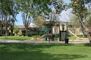 10204 Durango River Ct, Fountain Valley, CA 92708 - Photo 40