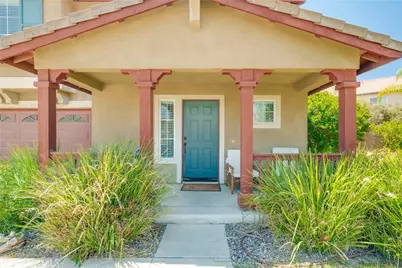 38199 Talavera Court, Murrieta, CA 92563 - Photo 4