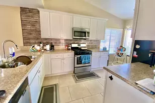 30638 Lake Pointe, Menifee, CA 92584 - Photo 2
