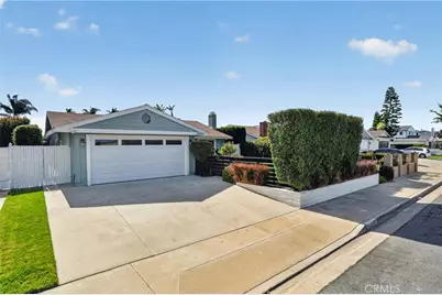 20911 Charwood, Huntington Beach, CA 92646 - Photo 6