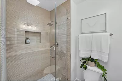 20911 Charwood, Huntington Beach, CA 92646 - Photo 18