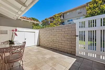 2365 Via Mariposa East #C, Laguna Woods, CA 92637 - Photo 4