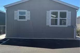 1425 E Madison Ave, El Cajon, CA 92019 - Photo 1