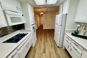 126 Avenida Majorca, Laguna Woods, CA 92637 - Photo 12