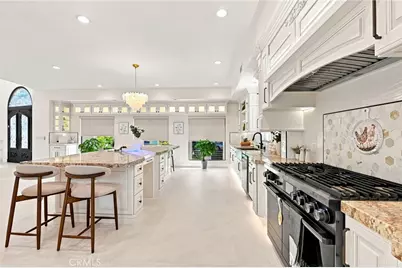 16572 Carousel, Huntington Beach, CA 92649 - Photo 18