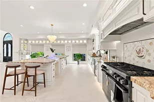 16572 Carousel, Huntington Beach, CA 92649 - Photo 18