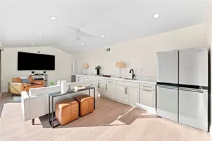 16572 Carousel, Huntington Beach, CA 92649 - Photo 32