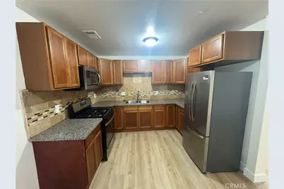 146 W 93rd, Los Angeles, CA 90003 - Photo 8