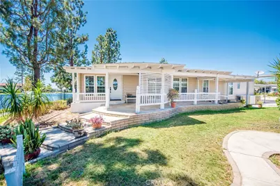 14036 Lake View Drive #143, La Mirada, CA 90638 - Photo 2