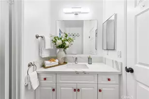 97 Canopy, Irvine, CA 92603 - Photo 28