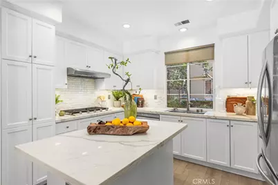 97 Canopy, Irvine, CA 92603 - Photo 14