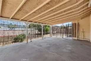 13155 Gault, Los Angeles, CA 91605 - Photo 26