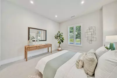 207 Pinnacle, Irvine, CA 92602 - Photo 18