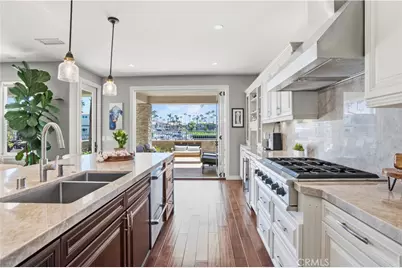 5950 Waterfront Place, Long Beach, CA 90803 - Photo 14