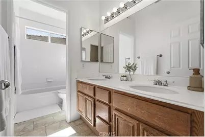 29 Marseille, Lake Forest, CA 92610 - Photo 36