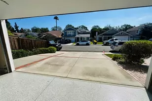 25981 Anacapa, Laguna Hills, CA 92653 - Photo 32