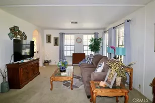 14024 Lakeside Dr, La Mirada, CA 90638 - Photo 24