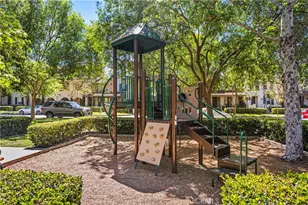 229 Dewdrop, Irvine, CA 92603 - Photo 30