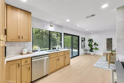 10091 Edye, Huntington Beach, CA 92646 - Photo 2