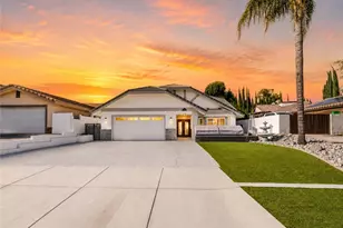 22706 Lighthouse, Canyon Lake, CA 92587 - Photo 2