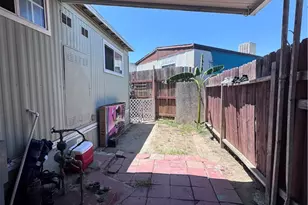 220 Vienna, Santa Ana, CA 92703 - Photo 8
