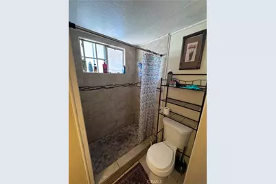 220 Vienna, Santa Ana, CA 92703 - Photo 14