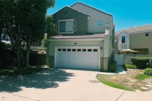 2210 Village Way, Signal Hill, CA 90755 - Photo 1