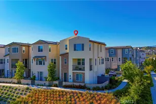 202 Heartland Wy, Rancho Mission Viejo, CA 92694 - Photo 2