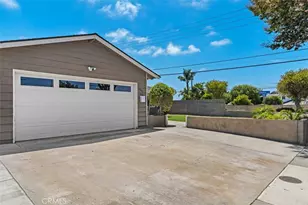 6502 Edgemont, Huntington Beach, CA 92647 - Photo 4