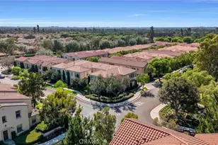 56 Talisman, Irvine, CA 92620 - Photo 32