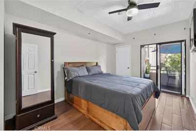 720 W 4th #318, Long Beach, CA 90802 - Photo 10