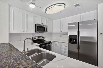 720 W 4th #318, Long Beach, CA 90802 - Photo 26