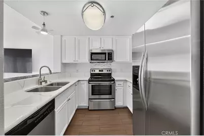 720 W 4th #318, Long Beach, CA 90802 - Photo 26