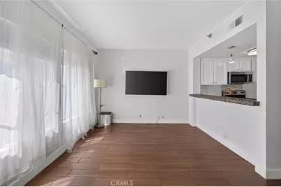 720 W 4th #318, Long Beach, CA 90802 - Photo 20