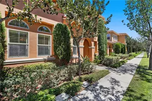 31 Roycroft, Irvine, CA 92620 - Photo 2