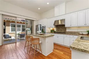31 Roycroft, Irvine, CA 92620 - Photo 8