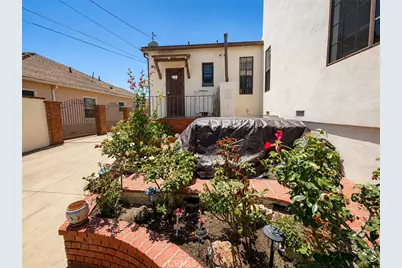 5138 Southridge, Los Angeles, CA 90043 - Photo 38