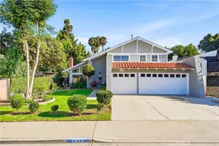 5872 Meadowbrook Dr, Huntington Beach, CA 92649 - Photo 2