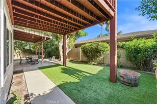5872 Meadowbrook Dr, Huntington Beach, CA 92649 - Photo 32