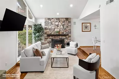 5872 Meadowbrook Drive, Huntington Beach, CA 92649 - Photo 10