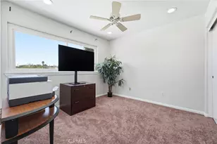 5872 Meadowbrook Dr, Huntington Beach, CA 92649 - Photo 52
