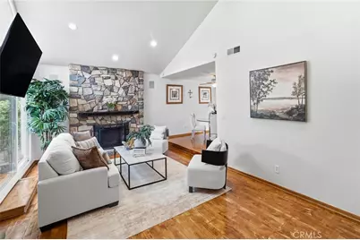 5872 Meadowbrook Drive, Huntington Beach, CA 92649 - Photo 8